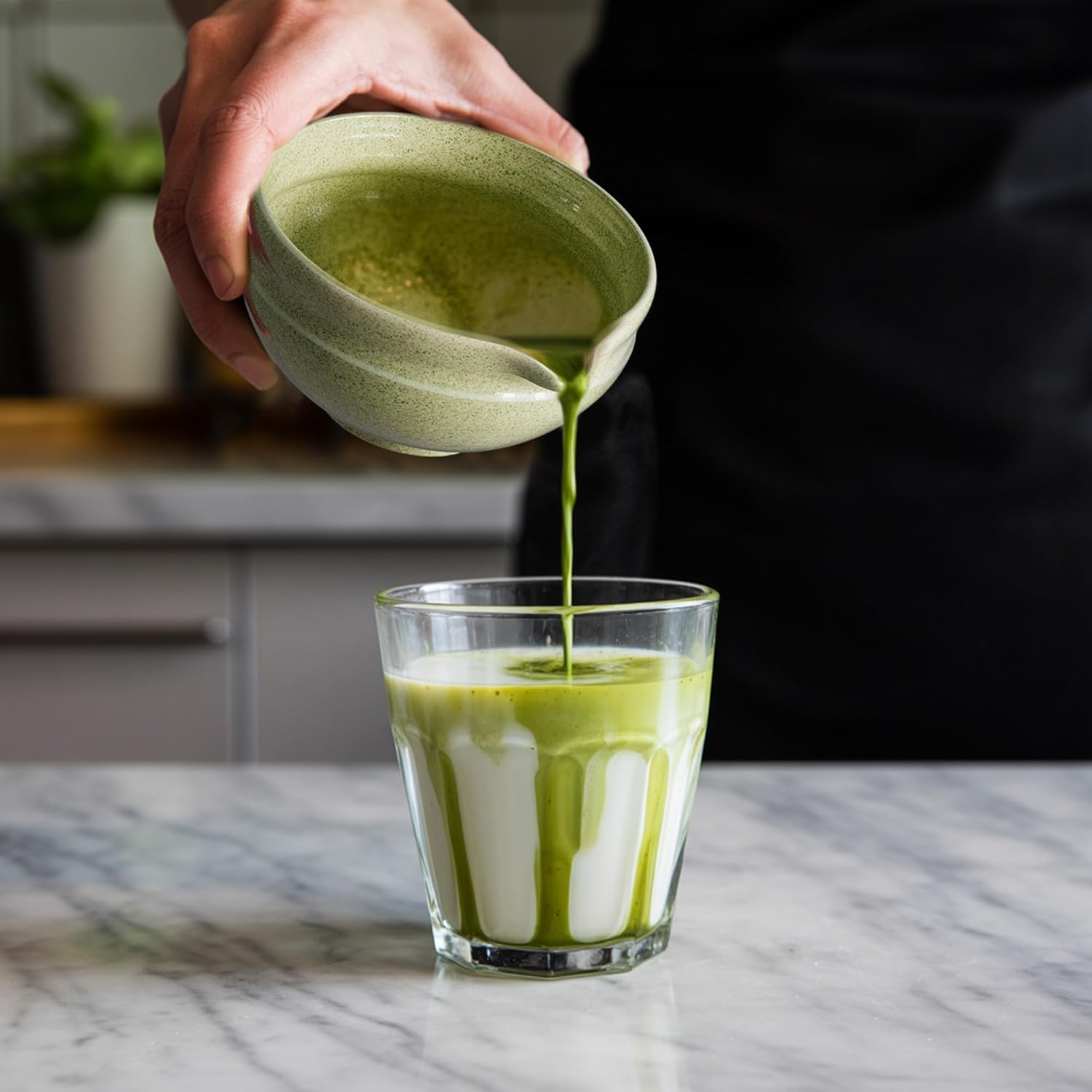 7 Pcs Matcha Whisk Set, Perfect Matcha Kit for Matcha Lovers Includes Ceramic Bowl, Bamboo Whisk, Holder, Scoop, Sifter & Cloth image number 4