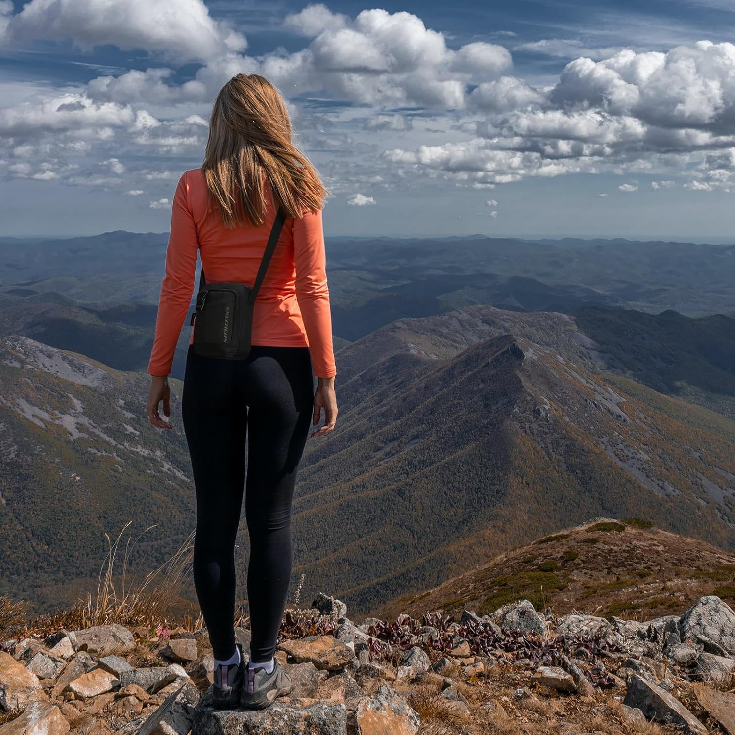 SKECHERS Waterproof Crossbody Messenger Bag for Men/Women, Small Shoulder Satchel Bag for Work/Sports/Travel, Casual Zipper Daypack Purse for Hiking/Cycling/Mountaineering image number 5