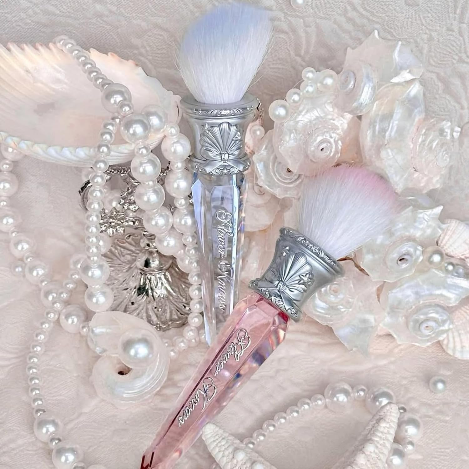 Flower Knows Shell'S Jewel Angled Blush Brush,Soft Powder Blush Brush for Cheeks,Face Makeup Brush for a Sculpted Look,Lightweihgt,Vegan & Cruelty-Free(Crystal Pink)