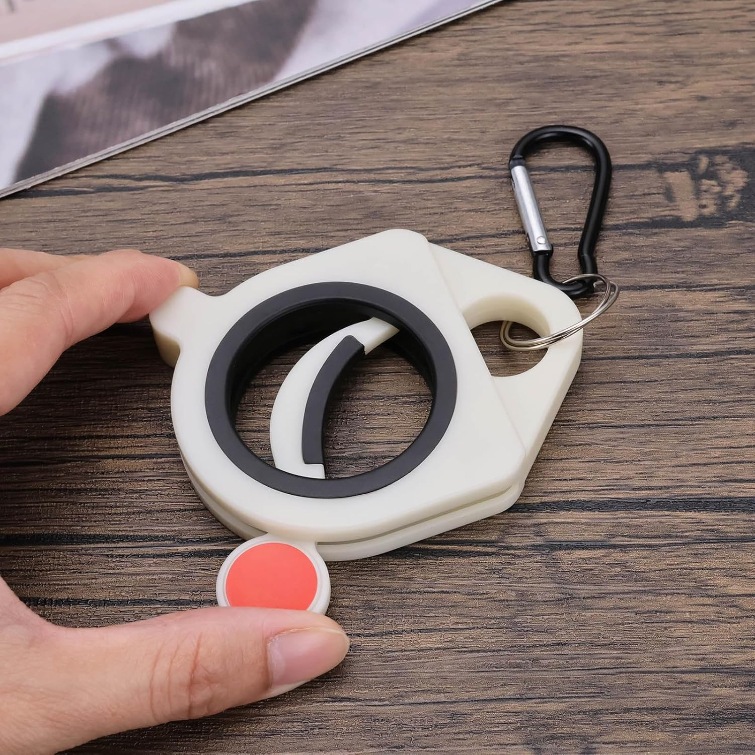 Emagtech 2Pcs Zipper Zip Tie Luminous Organizer Bracket Plastics Cable Tie Bracket 9X8.5Cm Suitable for Organizing and Tracking Wires and Cables image number 3