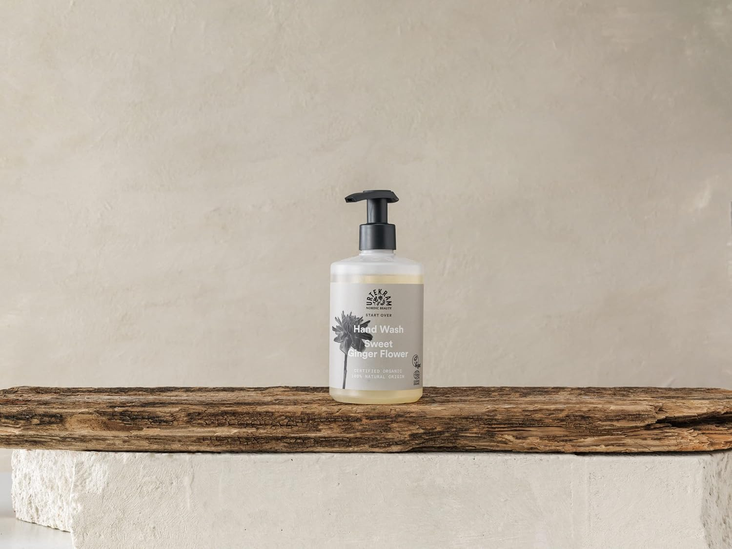 Urtekram Sweet Ginger Flower Start over Hand Soap 300 Ml image number 2