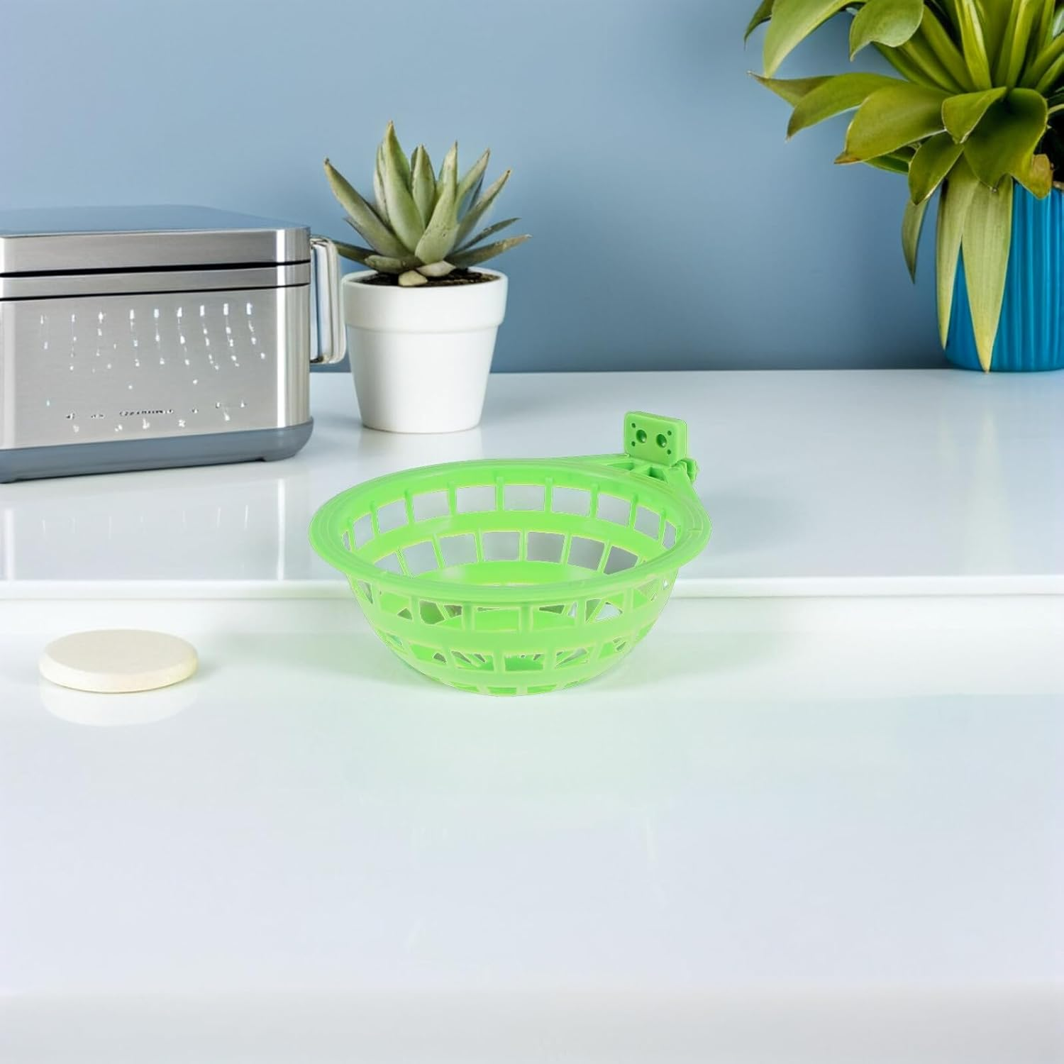 JUMPLAWN 8Pcs Large Plastic Bird Nests Hollow Hanging Breeding Bowls for Finches Parrots Canaries Budgies Pet Bird Supplies Nesting Beds image number 4