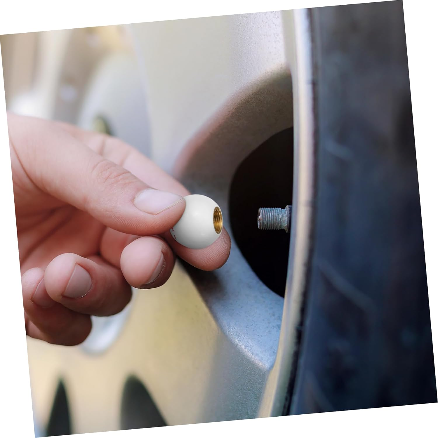 LIFKOME 24Pcs Car Tire Valve Caps Automotive Accessories Novelty Eyeball Valves Wheel Decorations image number 6