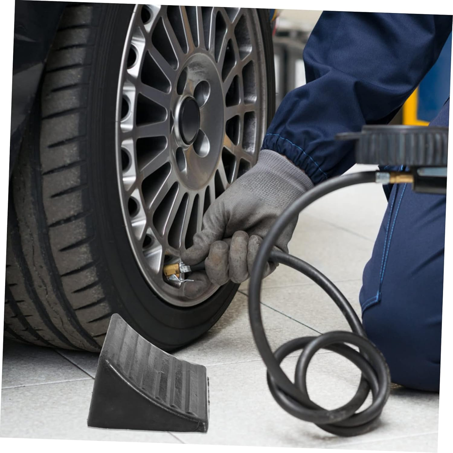 Mobestech Car Wheel Chocks Tyre Slipping Stopper Rubber Slip Wheel Alignment Block Vehicle Chocks image number 6