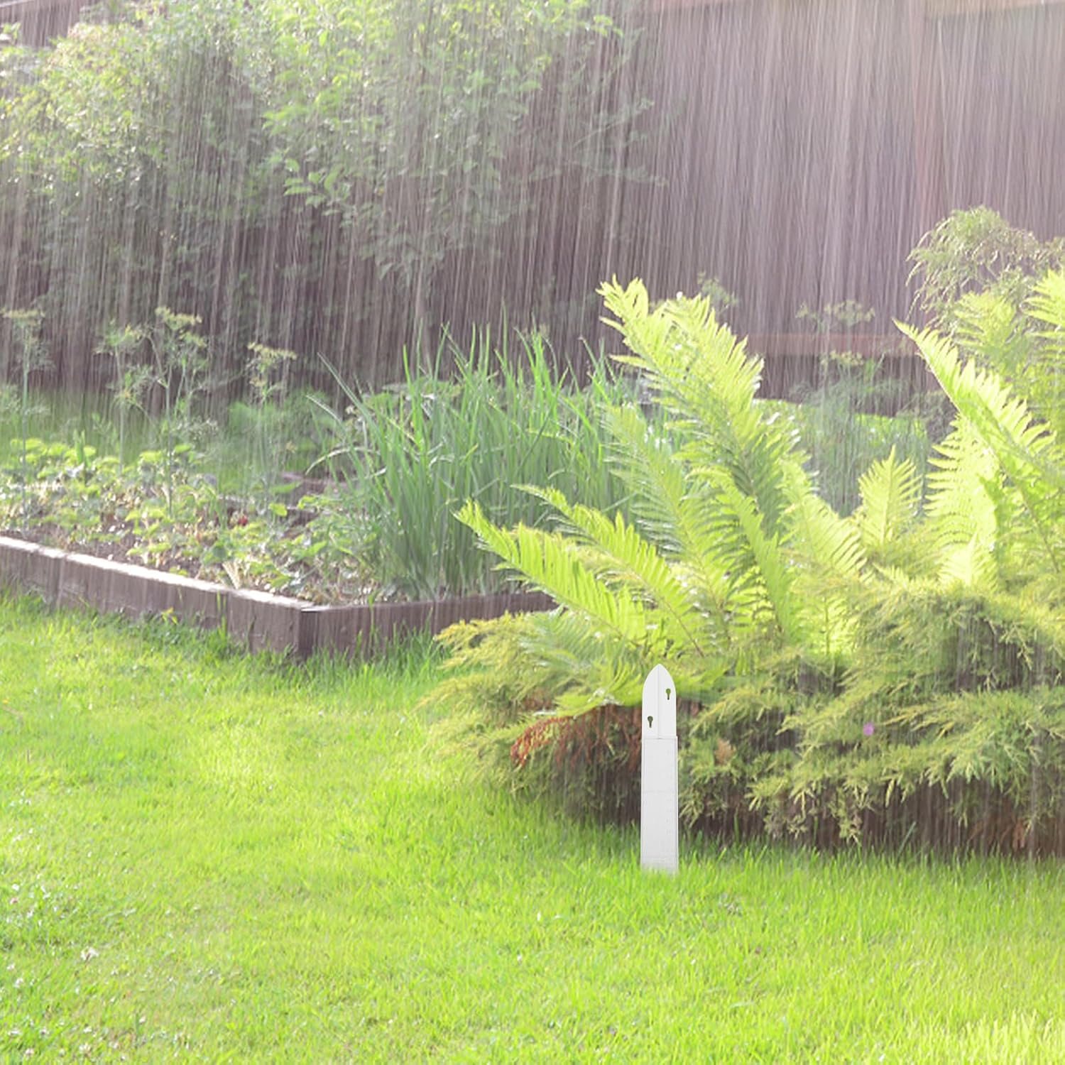 STAHAD Plastic Rain Gauge with Enlarged Scale for Outdoor Use and Practical Rainfall Measuring for Garden and Lawn Read High-Definition Numbers Simple Installation Rain Gauge Holder image number 5