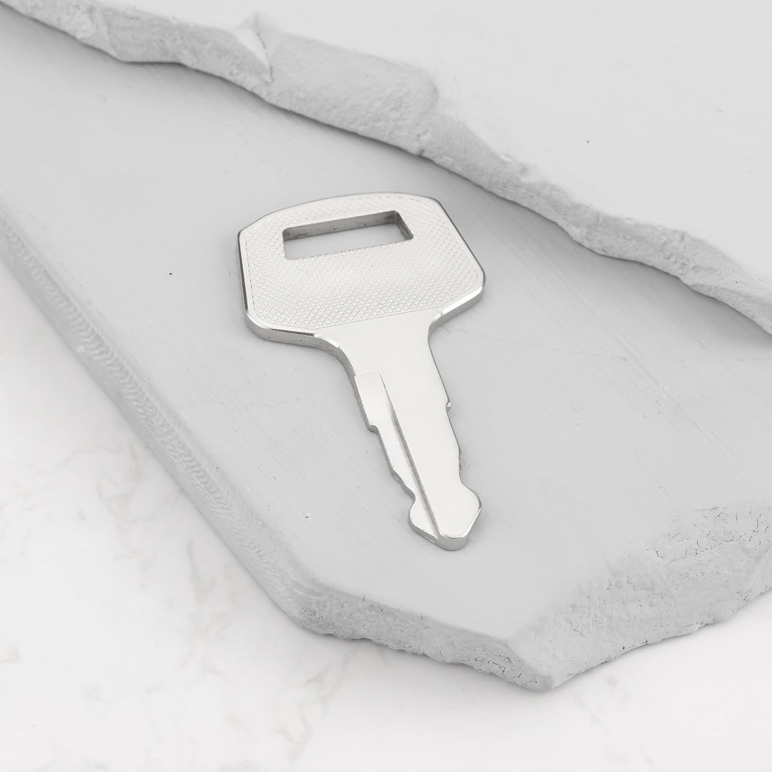 5 Pcs Diesel Engine Ignition Keys TC832-31810 1900-0914 Compatible with Kubota BX1880 BX1880-1 BX2380 image number 5