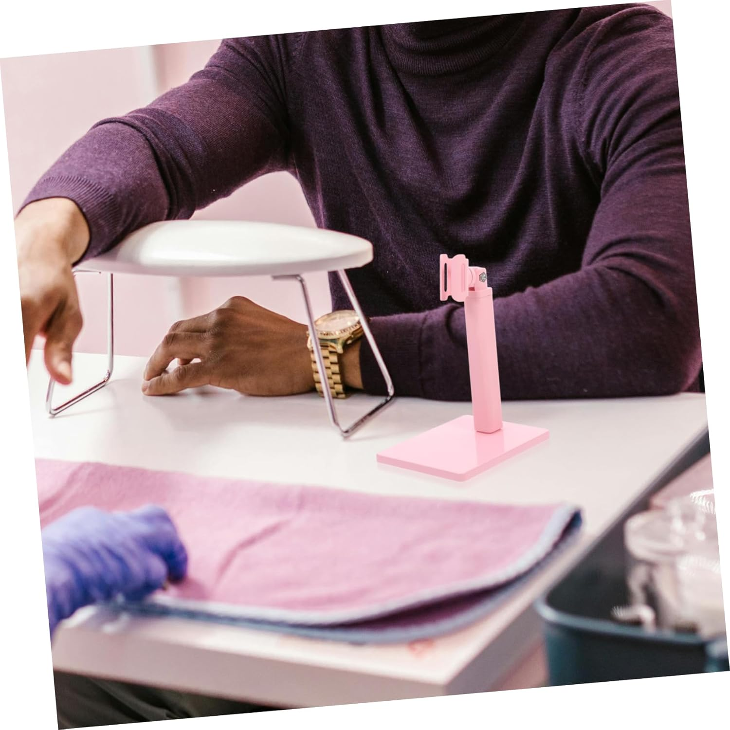 EXQUIMEUBLE 360-Degree Rotating Nail Art Lamp Stand Portable Usb Manicure Drying Rack for Nails Pink Color for Home and Salon Use image number 3