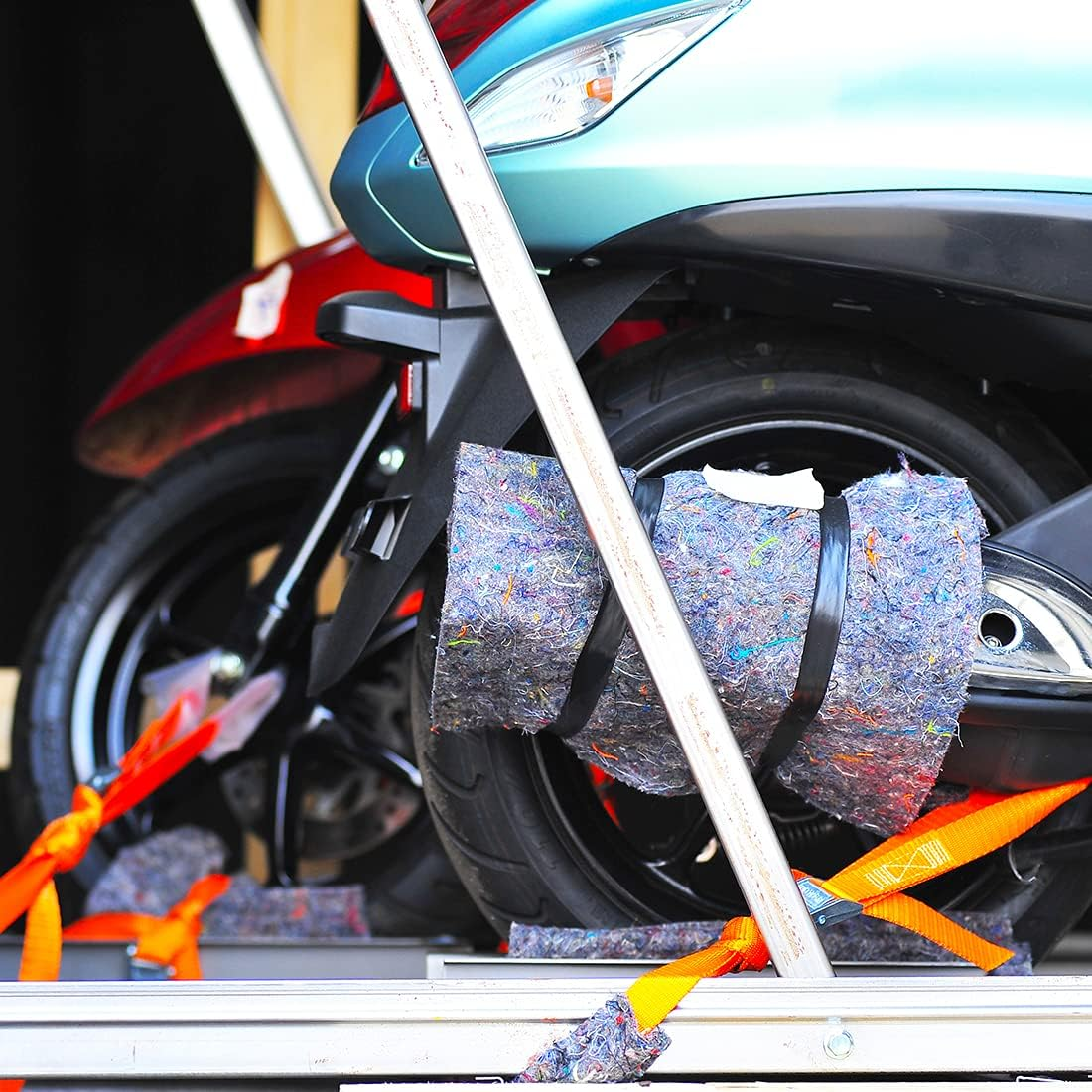 Tie down Straps 2 Pcs Lashing Strap 2.5Cm X 3M Adjustable Heavy Duty Cam Buckle Cinch Straps for Cargo, Trucks, Luggage, Trailer, Motorcycle (Black) image number 2