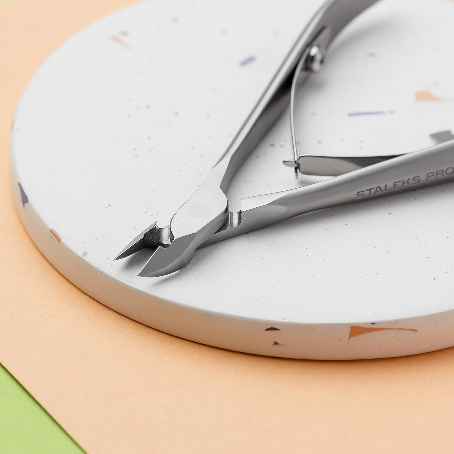 STALEKS PRO by Natury Nails Professional Cuticle Nippers 7 Mm Cuticle Cutter Stainless Steel Recommended for Beginners Smart 11-7 image number 6