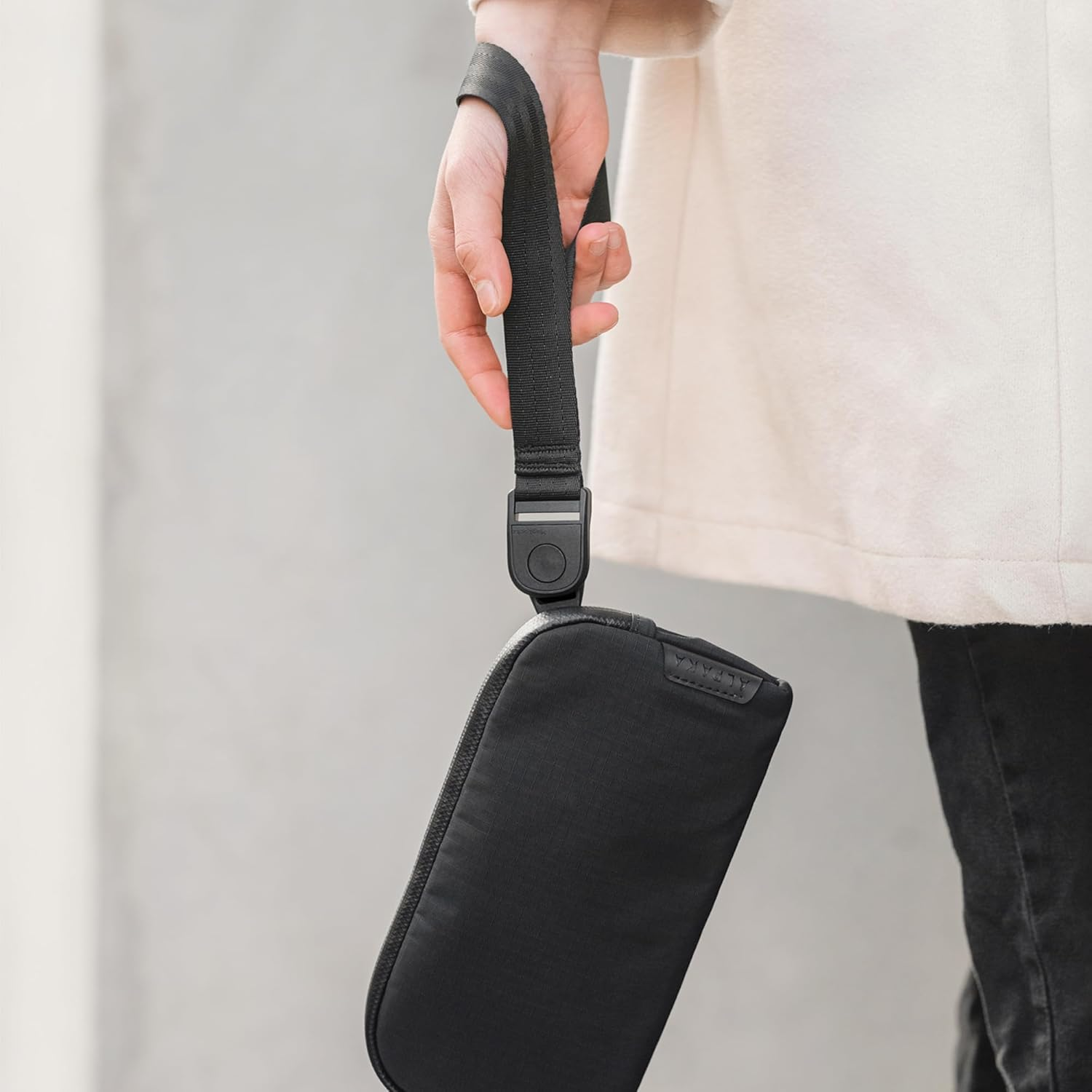 ALPAKA Flight Pouch - Mens Travel Bag Crossbody Phone Case, 0.3L Travel Purse for Men,Water-Resistant Fabric, Adjustable & Detachable Shoulder Strap, YKK Zipper,Travel Wallet Black - Black image number 2