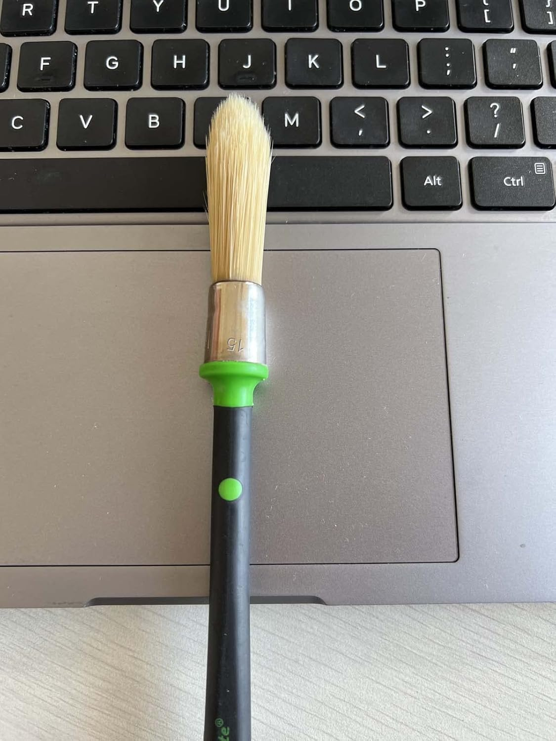 Magimate Small Paint Brush for Touch Ups, Trim Stain Brush for Sash, Baseboards, House Wall Corners and Art Application, One Singe Size 0.6-Inch (15Mm) image number 1