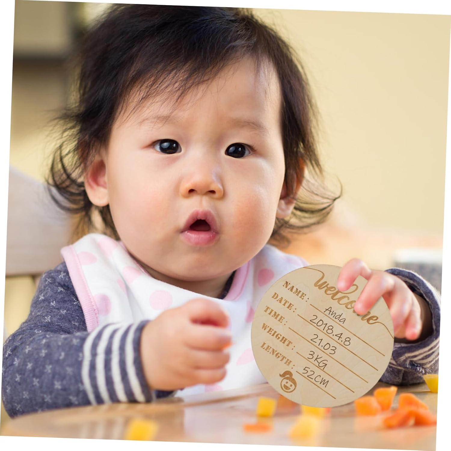 HANABASS 6Pcs Wooden Birth Milestone Cards Newborn Monthly Announcement Signs Durable Photo Props for Girl Milestone Photography