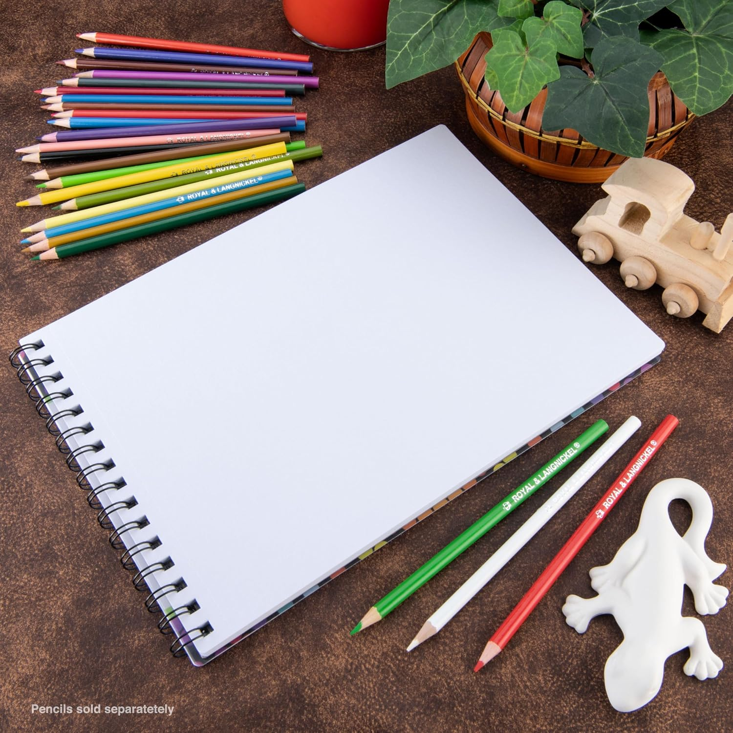 Royal and Langnickel Canvas Cover Spiral Sketchbook 8.5 Inch X 11.75 Inch image number 4