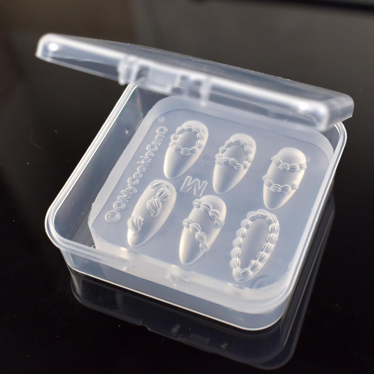 LIFOOST Nail Art Silicone Mold Embossed Cream Chain Design DIY Manicure 3D Carving Template with 6 Patterns, Resin Craft Making Tool Mould for Women Nail Decoration