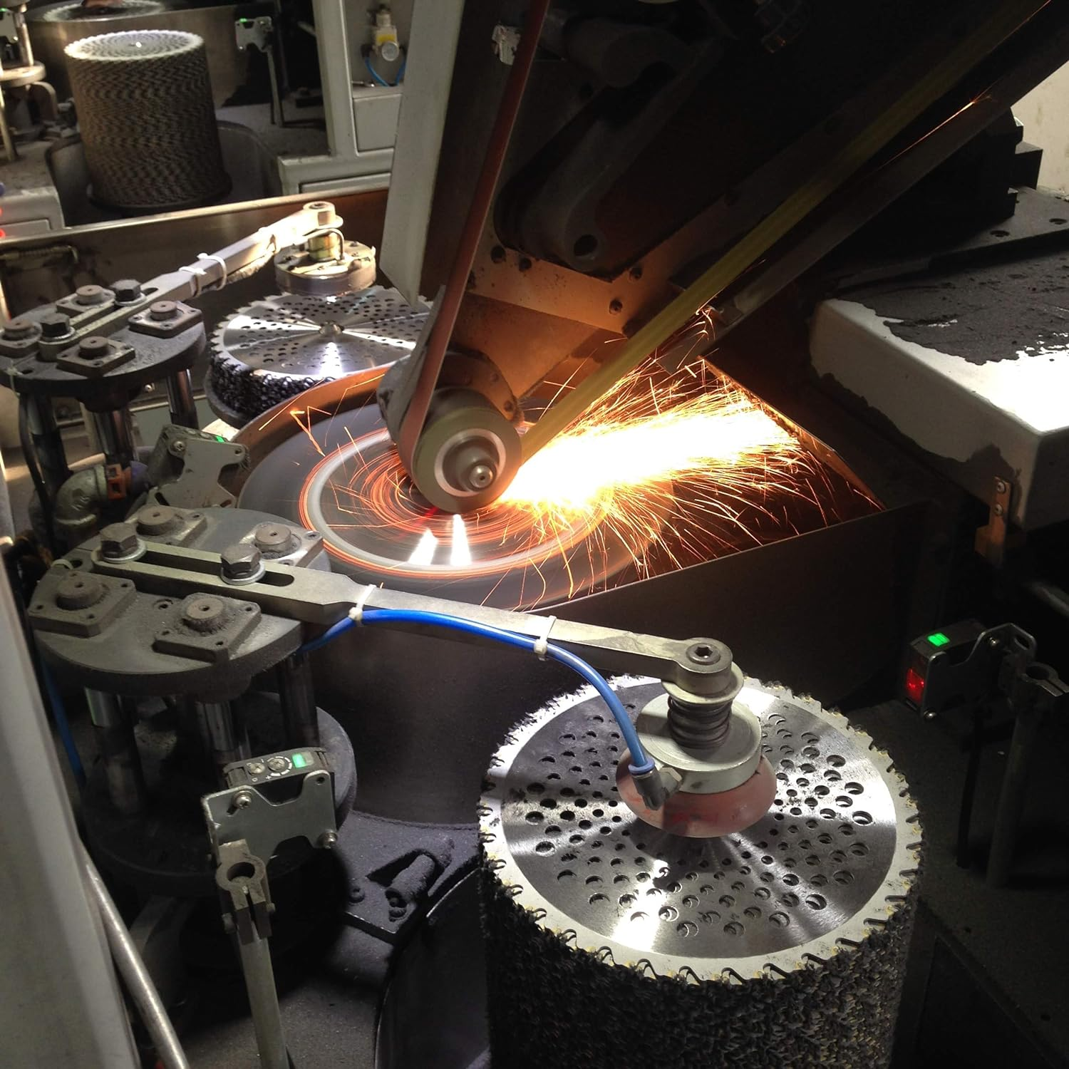 8"-32T. 1" Arbor with Washer Adapter 7/8"-20Mm-5/8, Brush Cutter Blade, Trimmer Weed Blade. Eater Blade image number 4