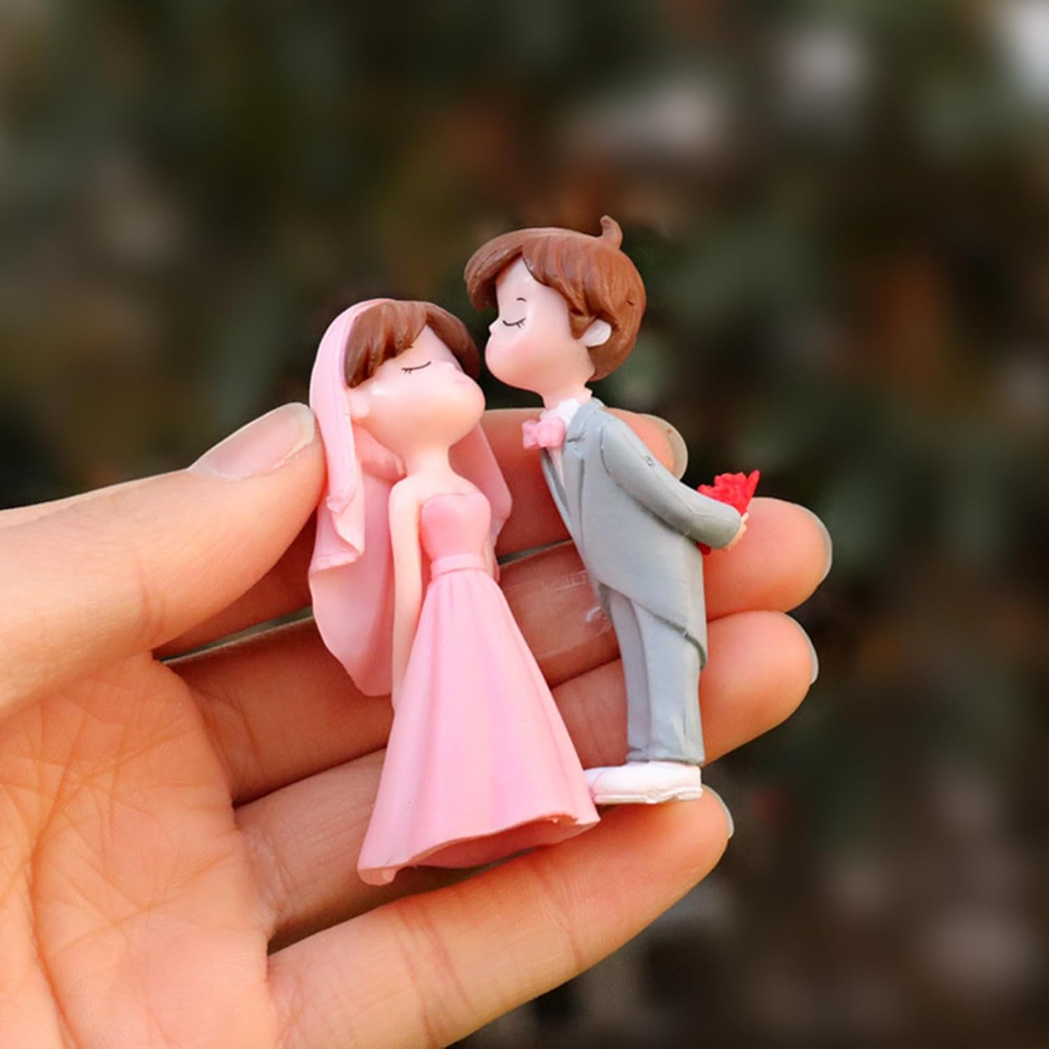 Wedding Cake Decorations, 2 Pairs Couple Figurine Wedding Cake Decoration, Wedding Figurines for Birthday Party, Couple Figurine Cake Decoration for Home Decor, Wedding, Celebration image number 2