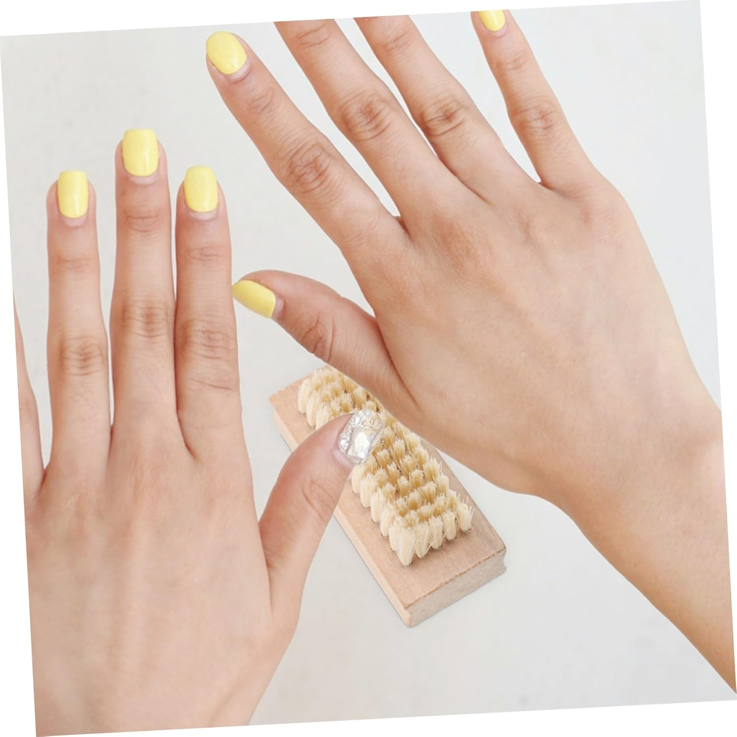 BATHVEVE Natural Wooden Double Sided Nail Brush 1 Piece Bristle Cleaning Tool for Men and Women for Fingernails and Toenails Comfortable to Hold Handle for Home or Travel image number 6