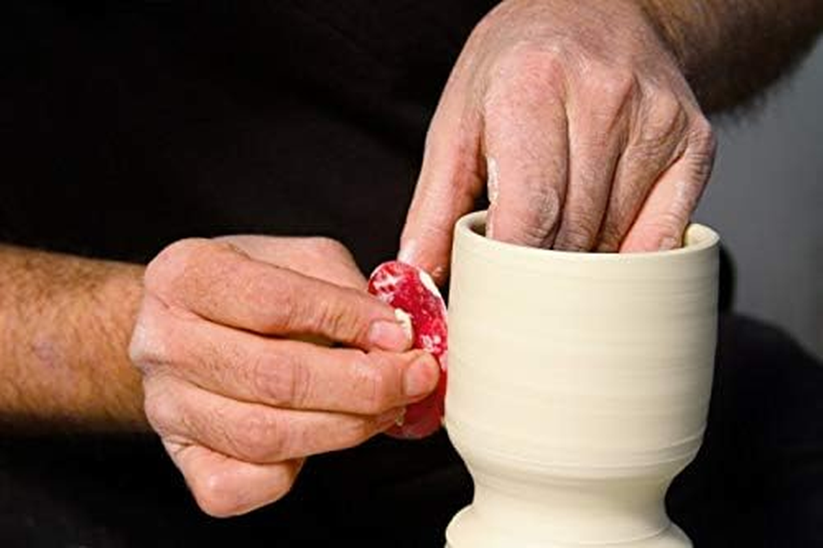 Mudtools Polymer Rib Red Size 1 Very Soft - Kidney Shape - Ceramics, Pottery, Clay - R1 image number 3