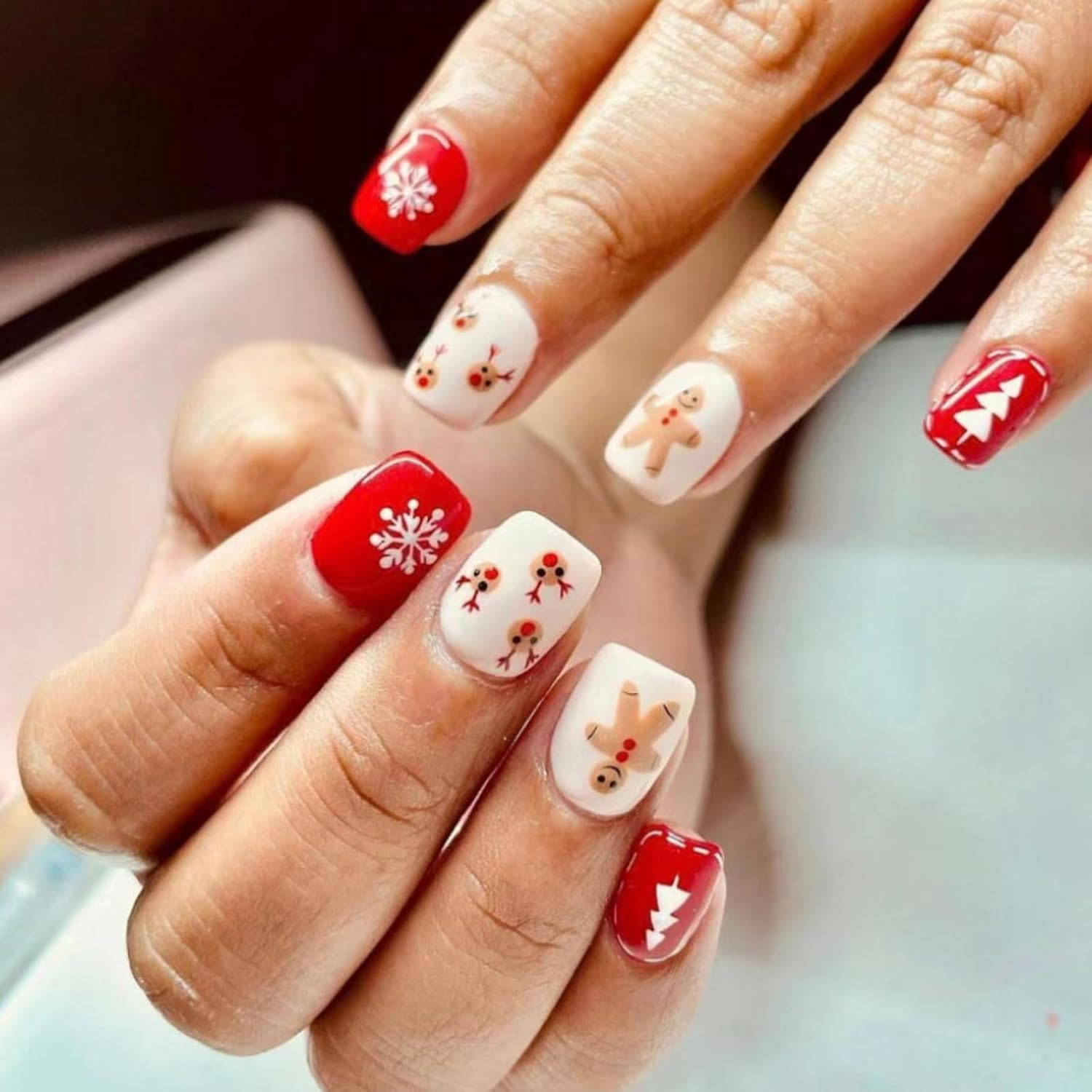 24 PCS Christmas Press on Nails Christmas False Nails French 3D Rhinestone Gingerbread Man Medium Fake Nails Gifts for Women and Girls (No.72)