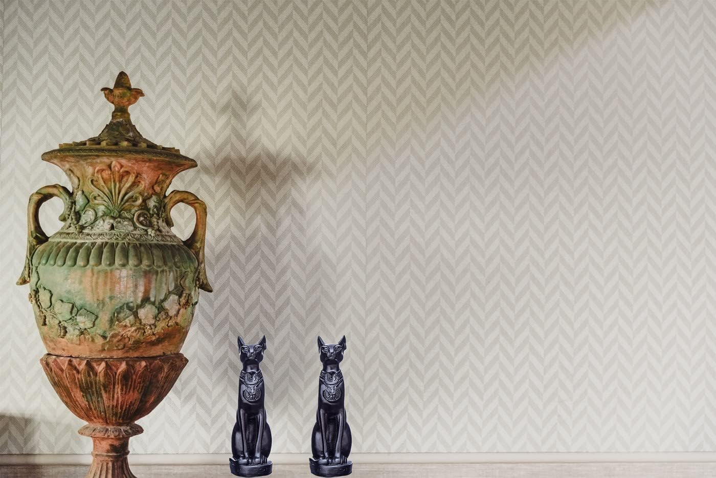 EASCHEER Egyptian Cat Goddess Bastet Statue 2PCS Collectibles Figurine Animal Statues Egyptian D&eacute;cor(4.2 Inches Black) - Black image number 2