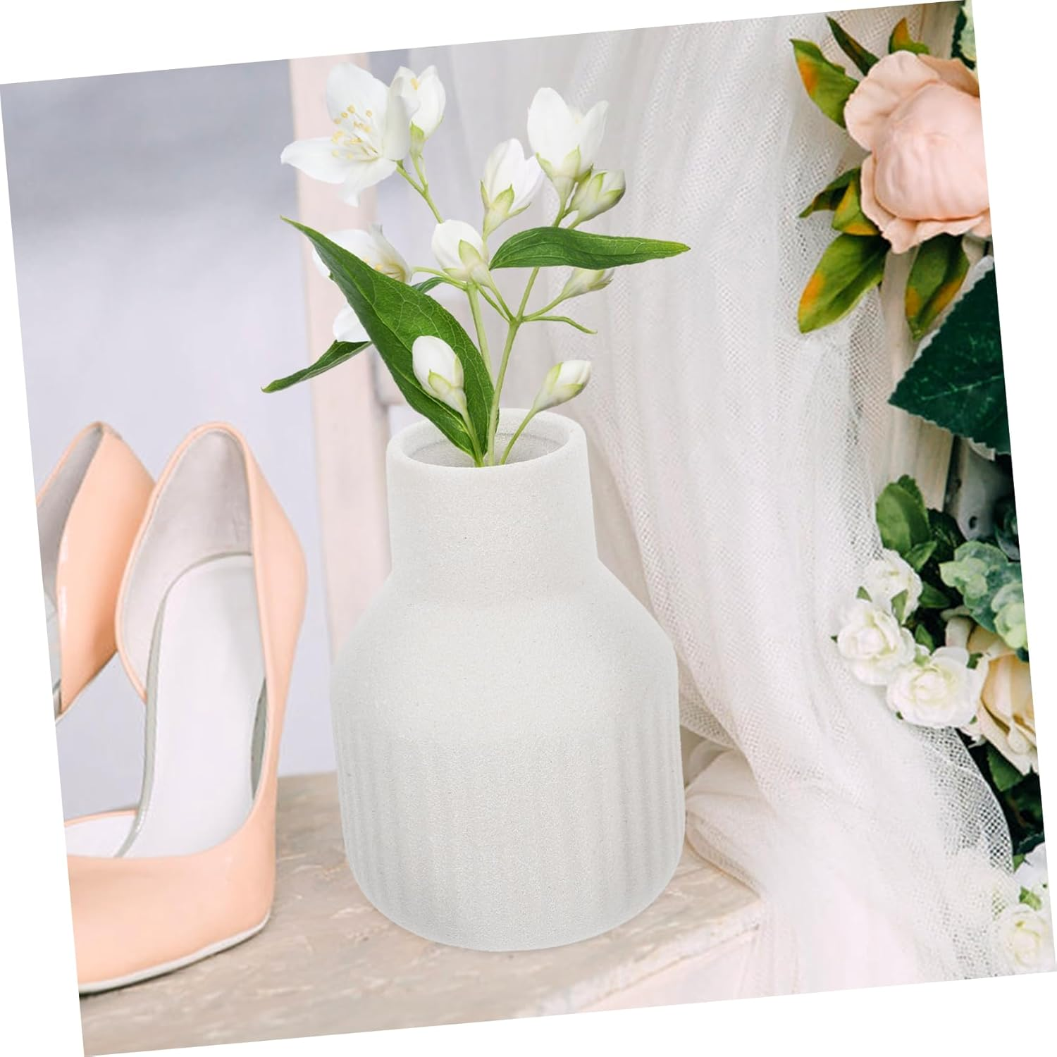 Cabilock Modern Ceramic Vase Decorative Flower Vase for Dried Flowers for Office Wedding and Home Decor Table Centerpiece for Farmhouse Style image number 2