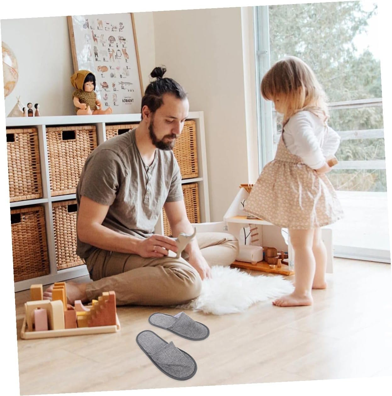 TEHAUX Portable Foldable Disposable Slippers 5Mm Non-Slip Sole, Grey Linen Travel and Guest Slippers for Men and Women, Comfortable Home and Hotel Use image number 5