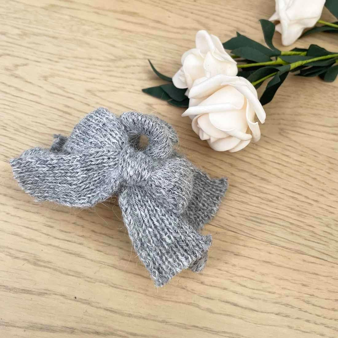 Resweky Hair Barrettes Bowknot Winter Wool Yarn Hair Clips Cute Hair Clips for Women Girls Gray