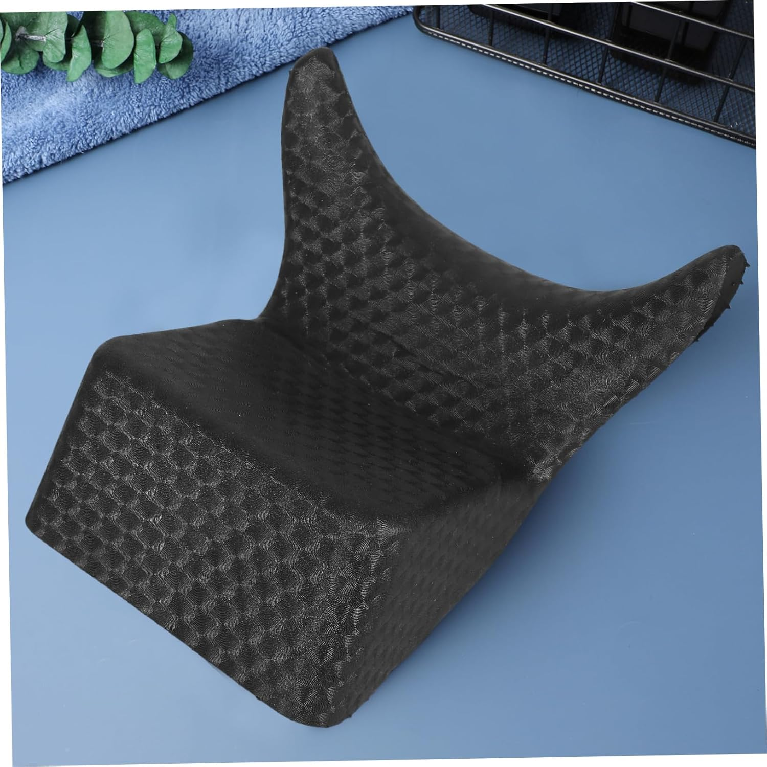 Healeved Nonslip Silicone Shampoo Bowl Neck Rest Hair Washing Pillow for Salon and Home Use Comfortable Hair Wash Support Cushion image number 6