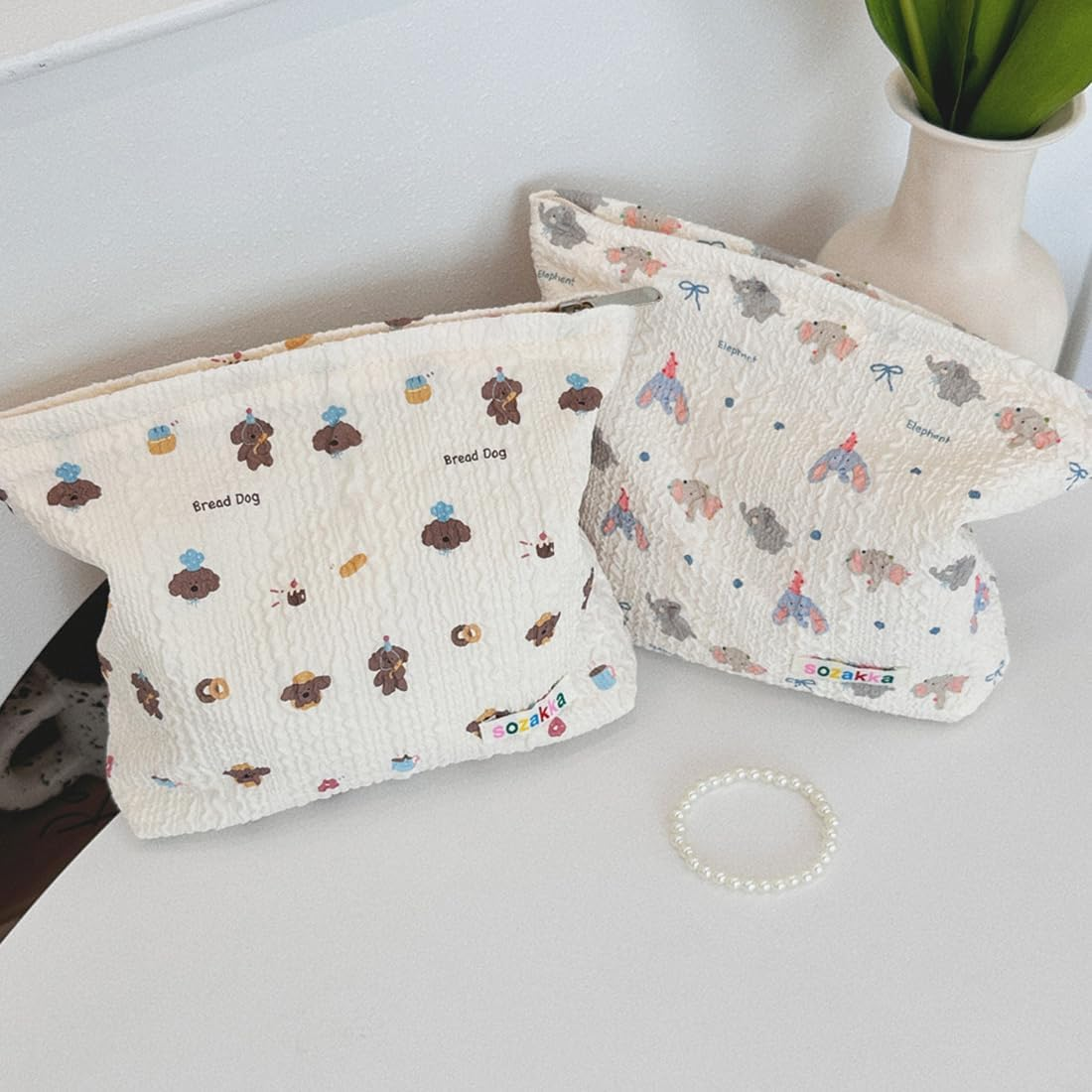 CATOR Cosmetic Bag Women'S Small Make up Bag Makeup Bag Toiletry Bag Travel with Zip for Women Girls (Dog Model) image number 4