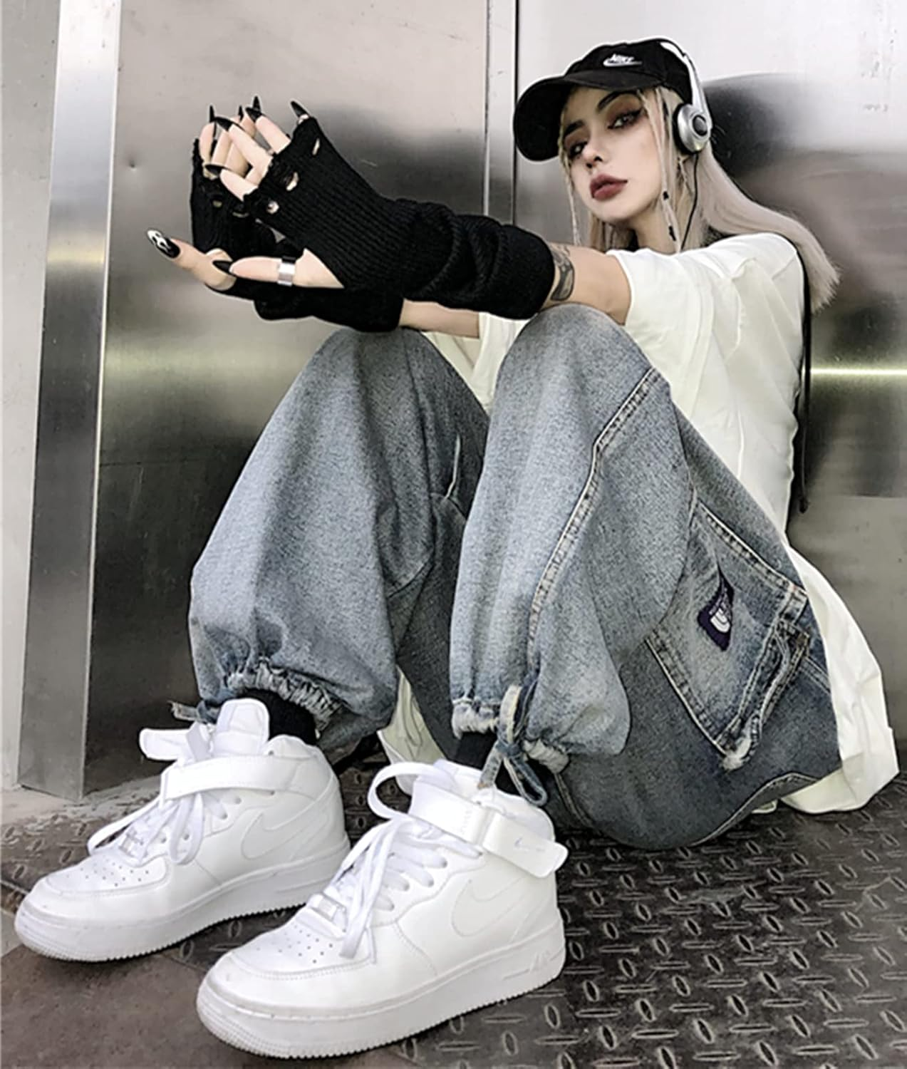 URAWESO Goth Arm Warmers Emo Punk Y2K Arm Sleeves Fingerless Gloves Cosplay Costume - Black01 image number 5