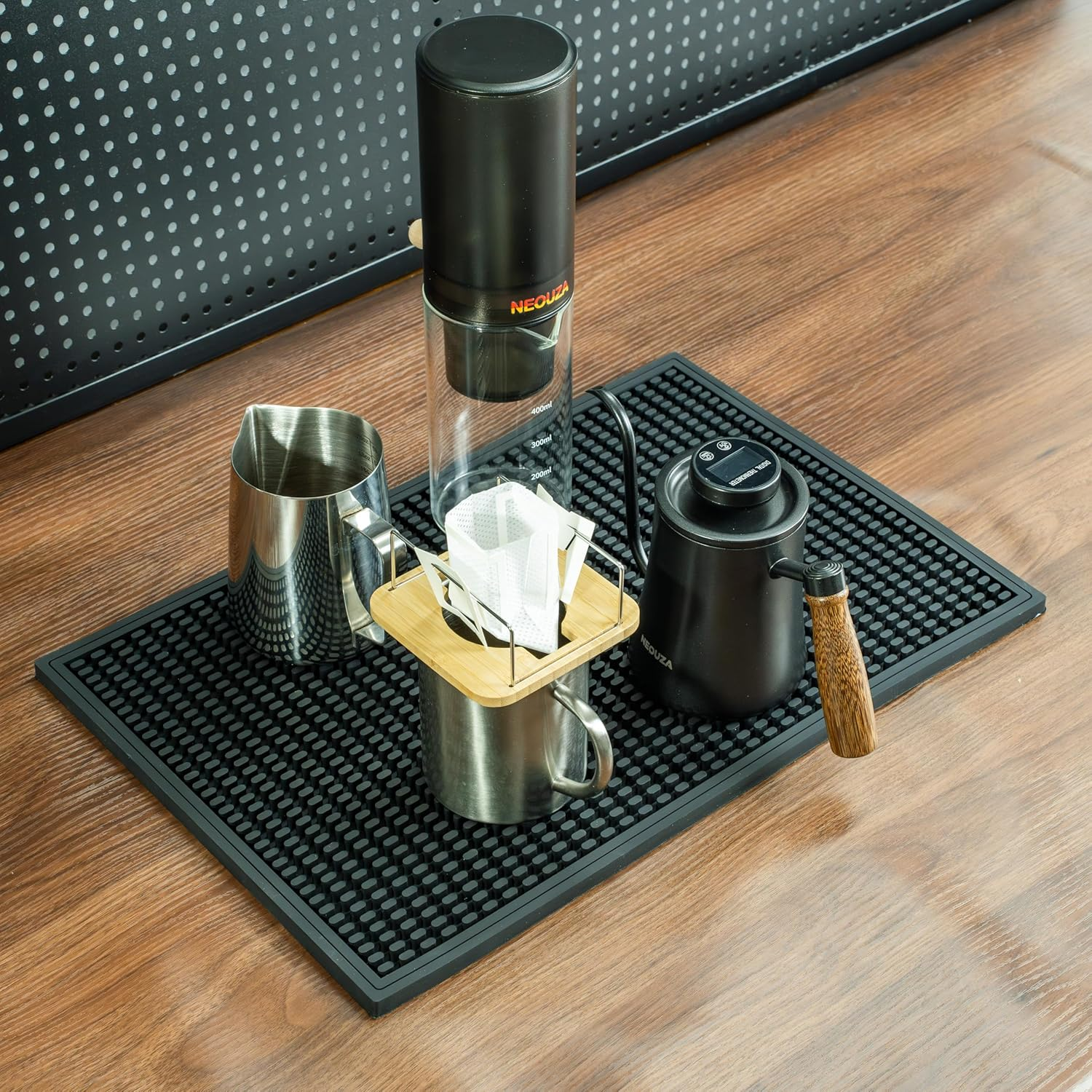 NEOUZA Silicone Bar Mat for Countertop, Heat-Resistant and Spill-Proof Bartending Mat, Modern Minimalist Style Cup Coaster for Home Bar and Coffee Bar (60&times;38Cm/Combined/Black) image number 1