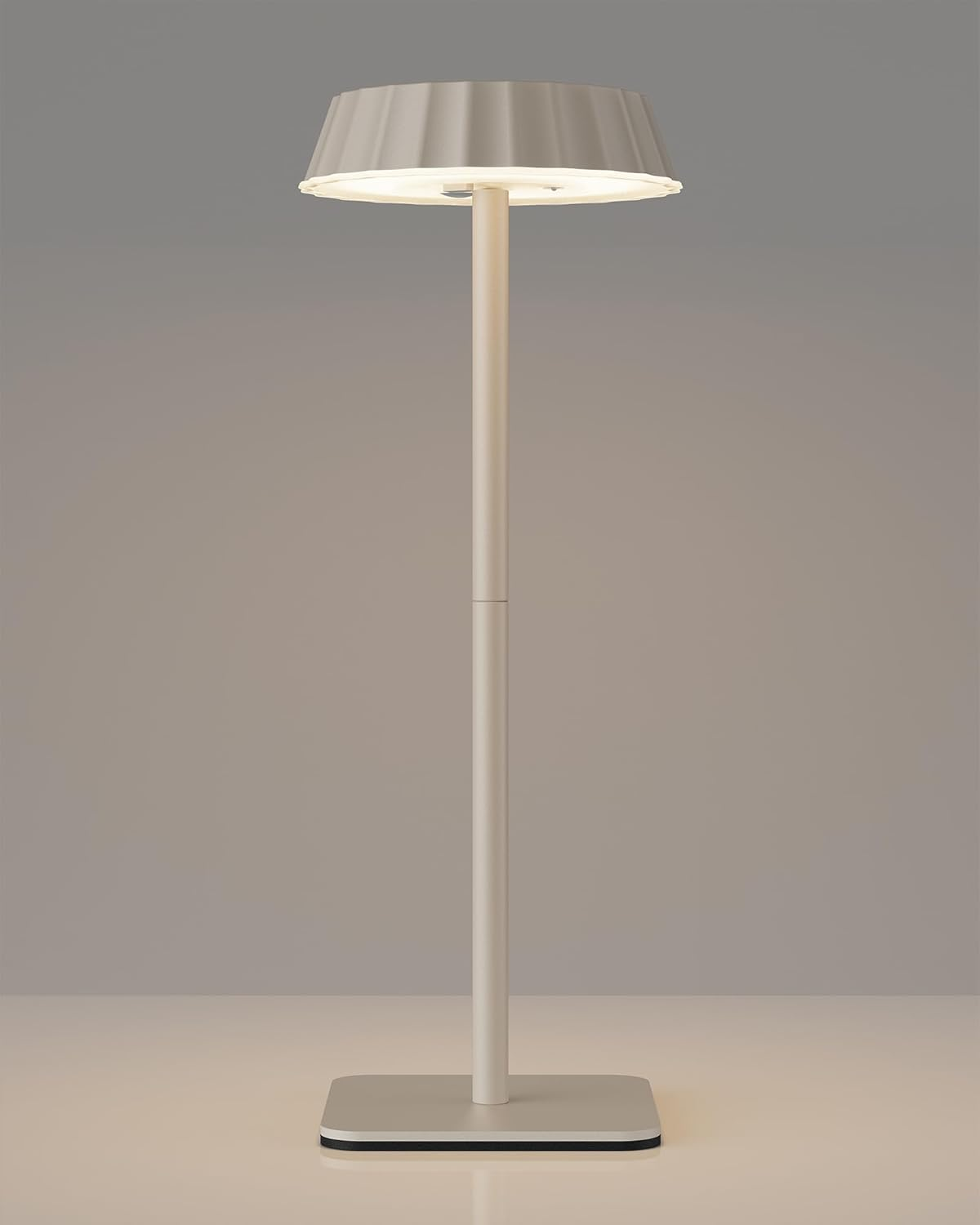 Eppiebasic LED Table Lamp Wireless Battery: 18 W Quick Charge 5000 Mah Battery - Portable Modern Table Lamp Outdoor - IP65 Waterproof for Living Room Dining Room