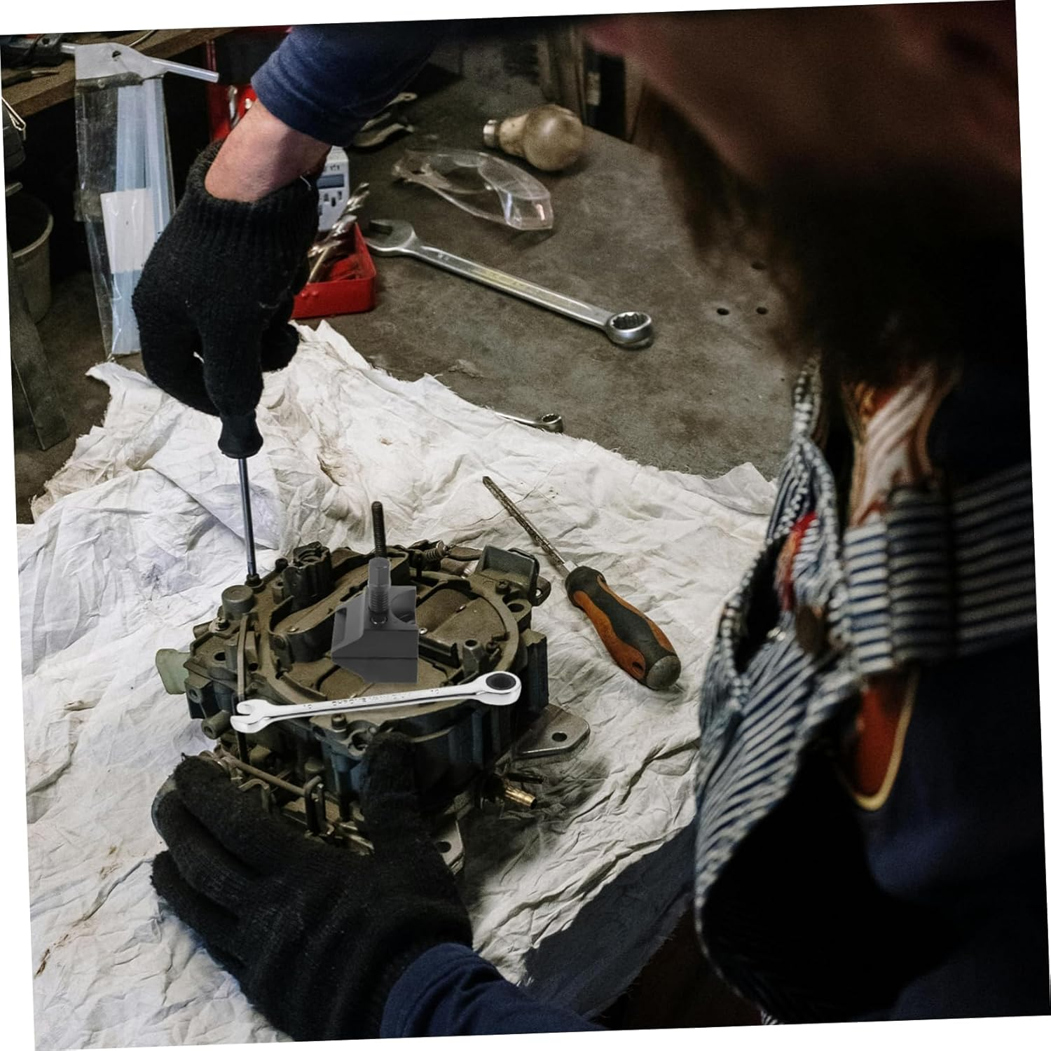 GLEAVI Universal Double Ended Strut Spreader Tool with Wrench, Suspension Strut Splitter for Car Steering Removal, Automotive Suspension Repair Equipment for Mechanics image number 4