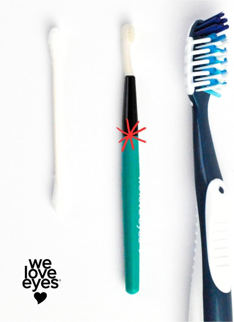 We Love Eyes - Eyelid Margin Scrub Brush - Ideal for Scrubbing Away Debris and Eyelid Margin Cleansing. image number 2