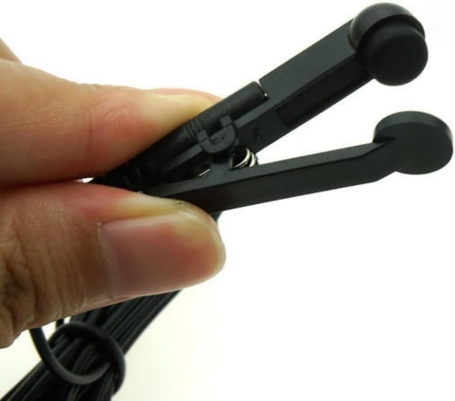 Nipple Toy- Electric Shock Nipple Clamps,Electric Shock Nipple Clip Chain, Vibration Nipple Clamps, Sex Toy Nipple Adjustable BDSM Nipple Clamps for Adult Women Men Sex Toys image number 3