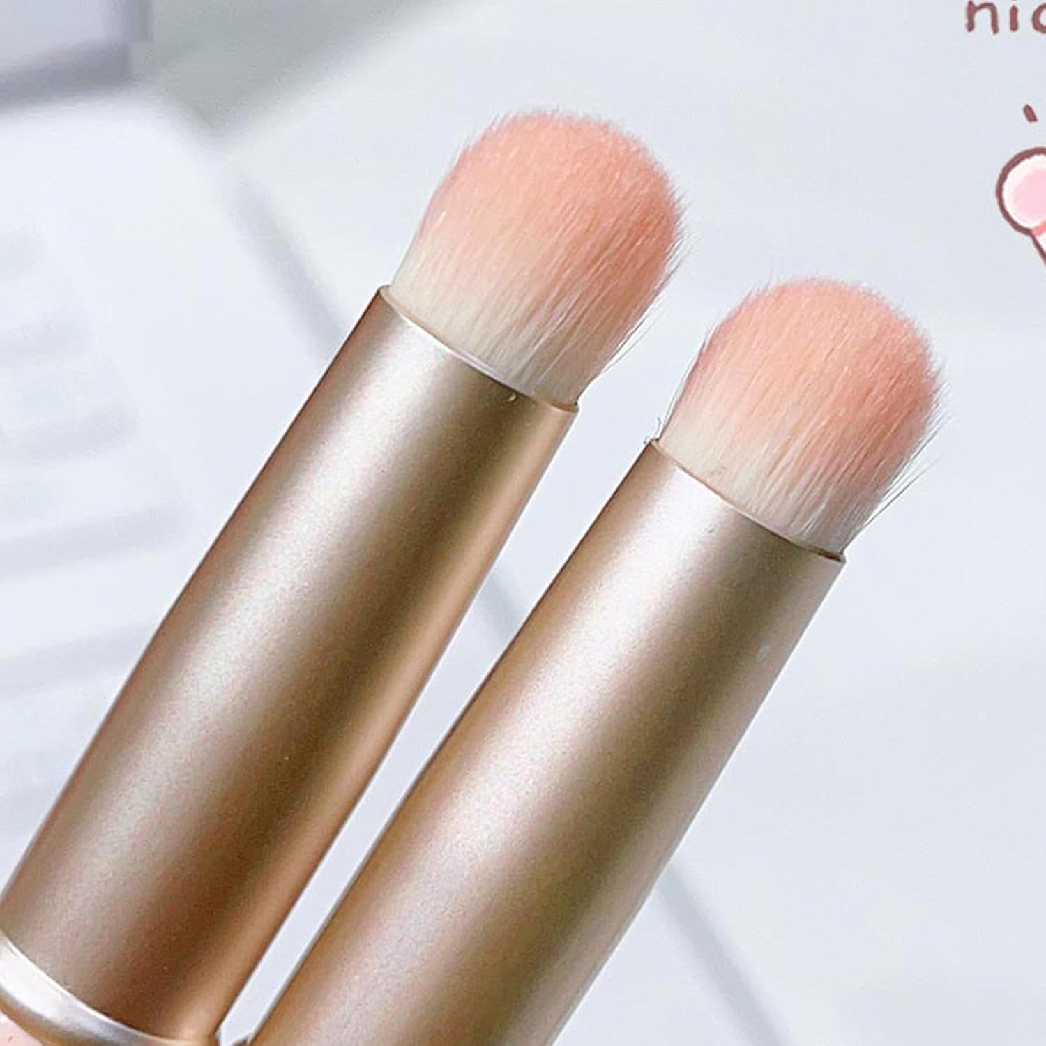 Lip Brush Concealer Brushes | Lipstick Concealer Brushes - Lipstick Applicator Brushes, Multi-Functional Lip Smudger Brush, Lip Makeup Tool for Beginners Borato