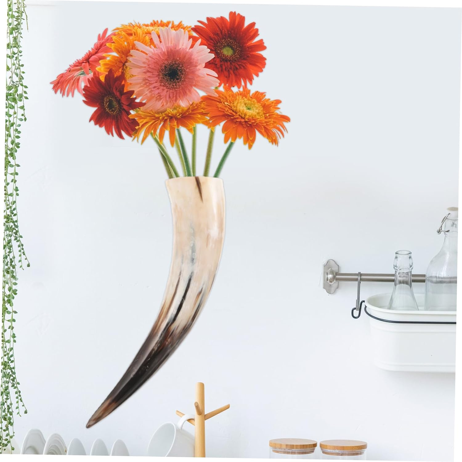 Amosfun Cow Horn Vase Wall Sconce 40-48Cm Natural Authentic Bull Horn Vintage Farmhouse Decor Sustainable Rustic Home Decoration image number 4