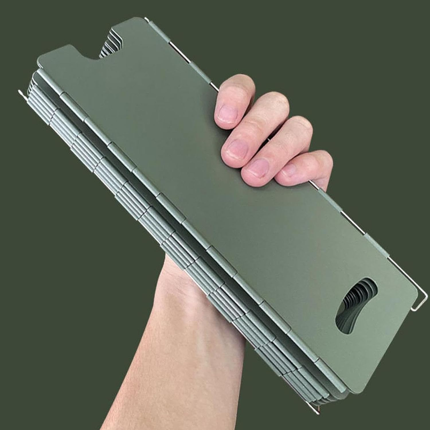 Eigell Camping Windscreen with Storage Bag Windshield for BBQ Barbecue Picnic image number 1