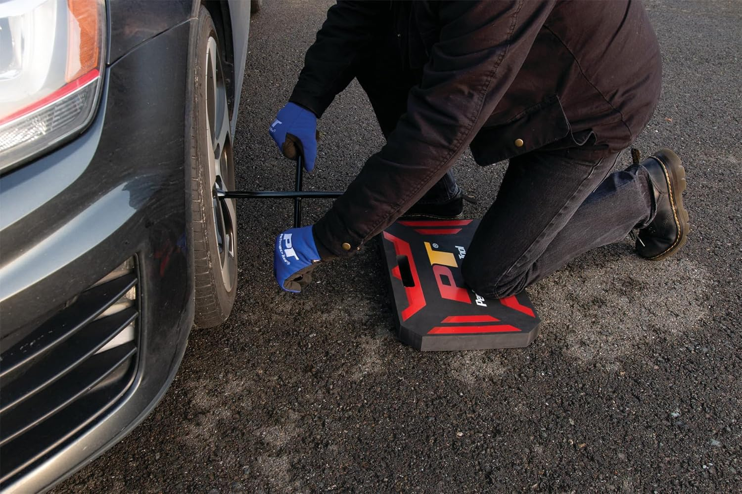 Performance Tool W88978 Extra Thick Foam Kneeling Pad image number 2