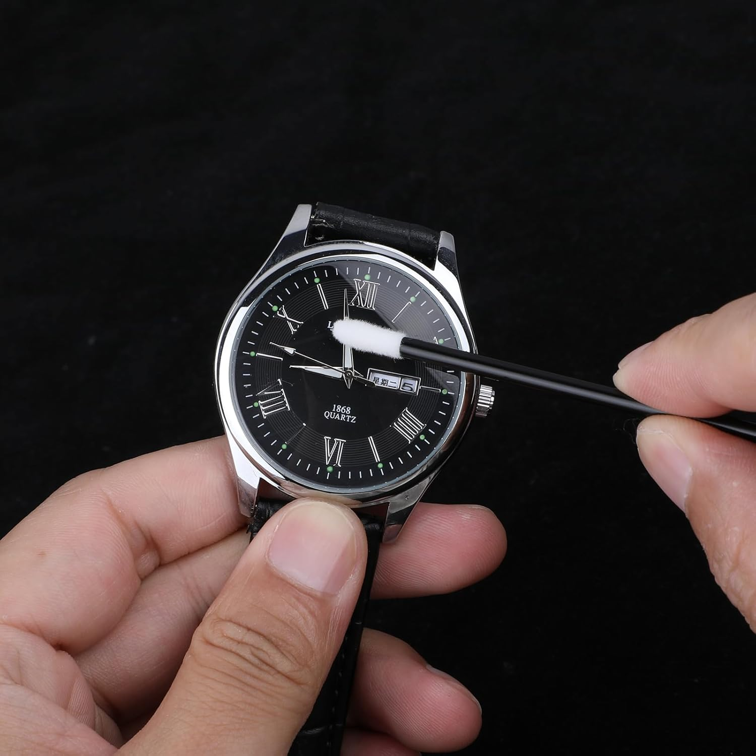 200 Pcs Black Foam Swab 3.6 Inch Cleaning Swabs Foam Tips Sponge Sticks for Printer Electronics Camera Optical Lens image number 1