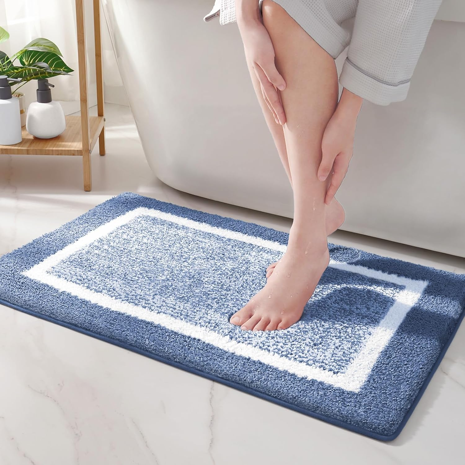 YUTA Bathroom Rugs, Extra Soft and Absorbent Microfiber Bath Mat, Non-Slip, Machine Washable, Quick Dry Bath Carpet, Suitable for Bathroom Floor, Tub, Shower, 61X91Cm, Light Grey