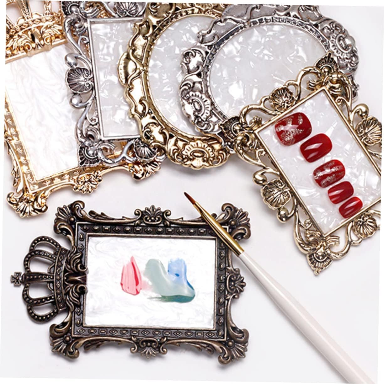 2 Pcs Nail Art Palette Nail Mixing Palette Polish Color Mixing Plate Golden Edge Nail Holder Display Board Heart Shape Cosmetic Mixing Tools (Gold)