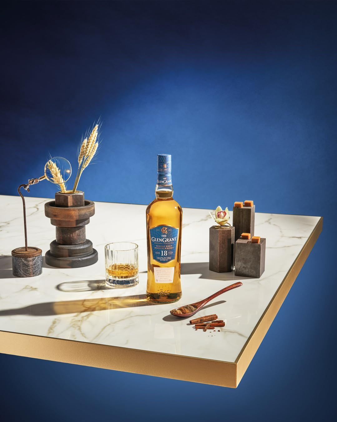 Glen Grant 18 Year Old Speyside Single Malt Scotch Whisky 700 Ml image number 3