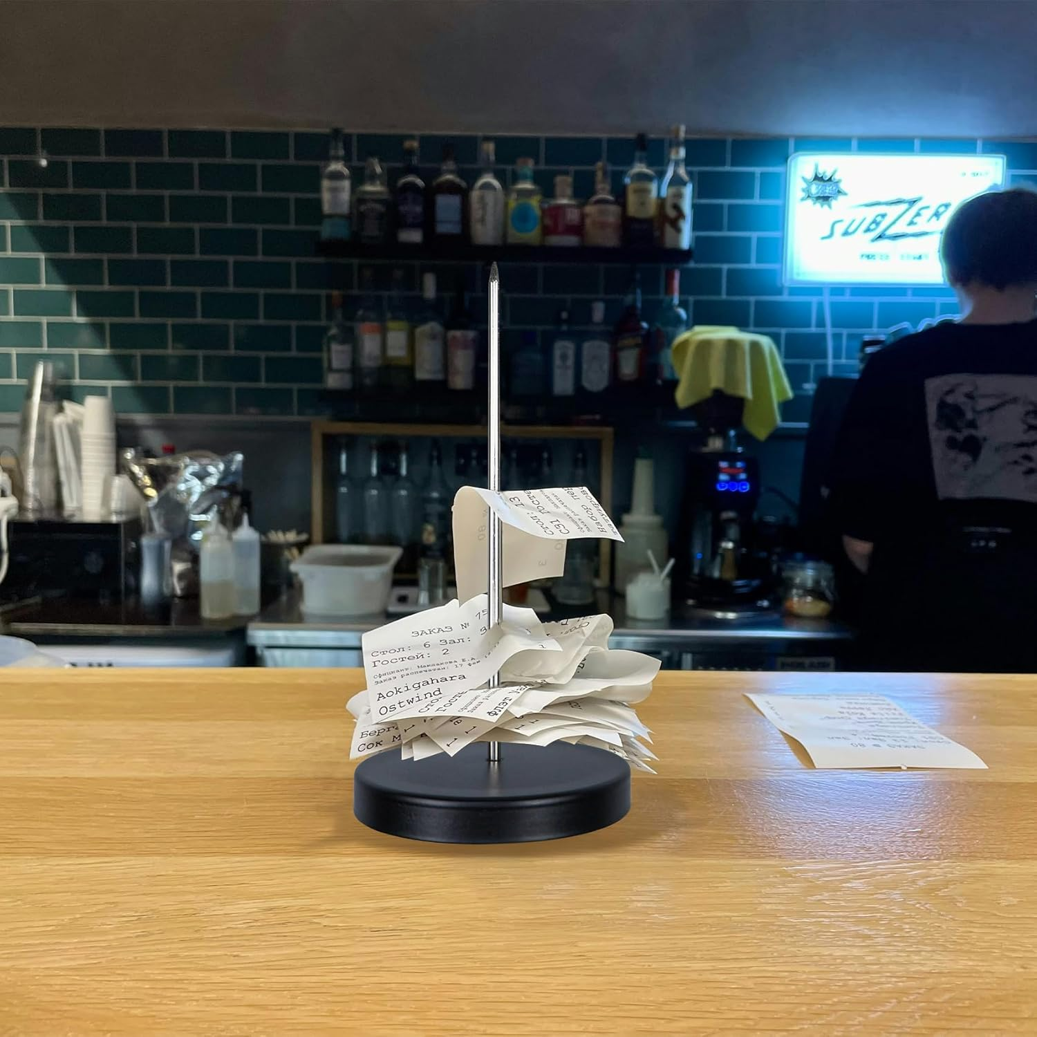 2 Pcs Receipt Holder Spike, 5.5Inch Metal Memo Spike, Black Straight Rod Spike with round Stand, Spindle Spike Stick Receipts Desk Check Bill Fork for Restaurant Office Bar Supermarket