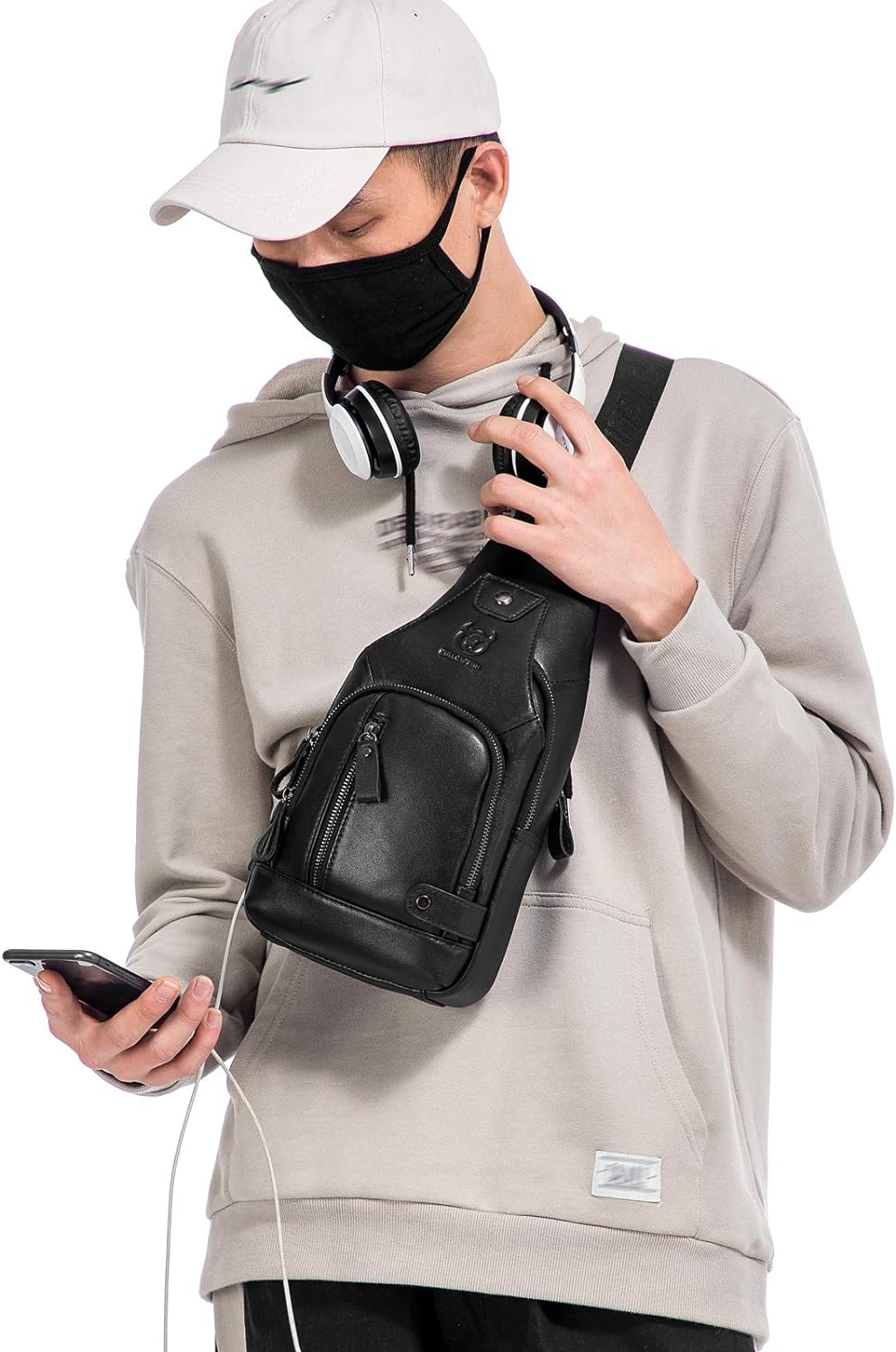 Men Leather Sling Bag Casual Shoulder Chest Crossbody Bag Hiking Travel Daypack with USB Charging Port image number 1