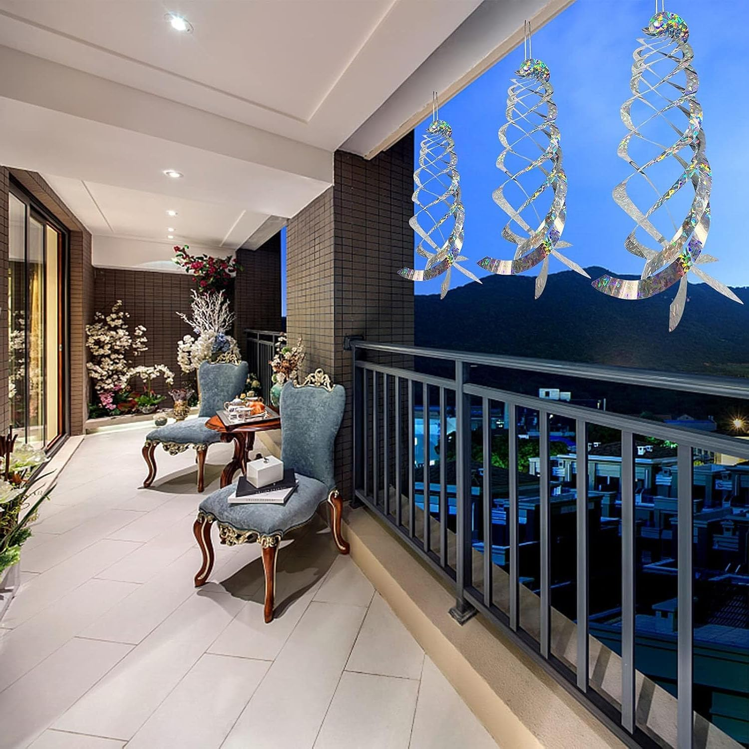 4-Piece Silver Reflective Anti-Bird Repellent Spinners, Anti-Bird Spiral Reflector Scare Tool for Garden, Balcony & Porch, Flashing Decorative Deterrent image number 3