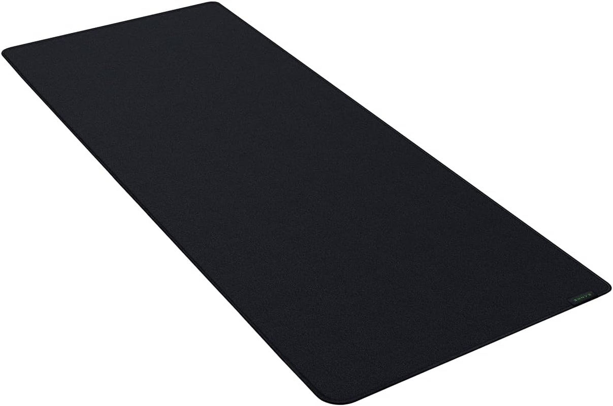 Razer Strider - Hybrid Gaming Mouse Mat XXL - Black image number 2