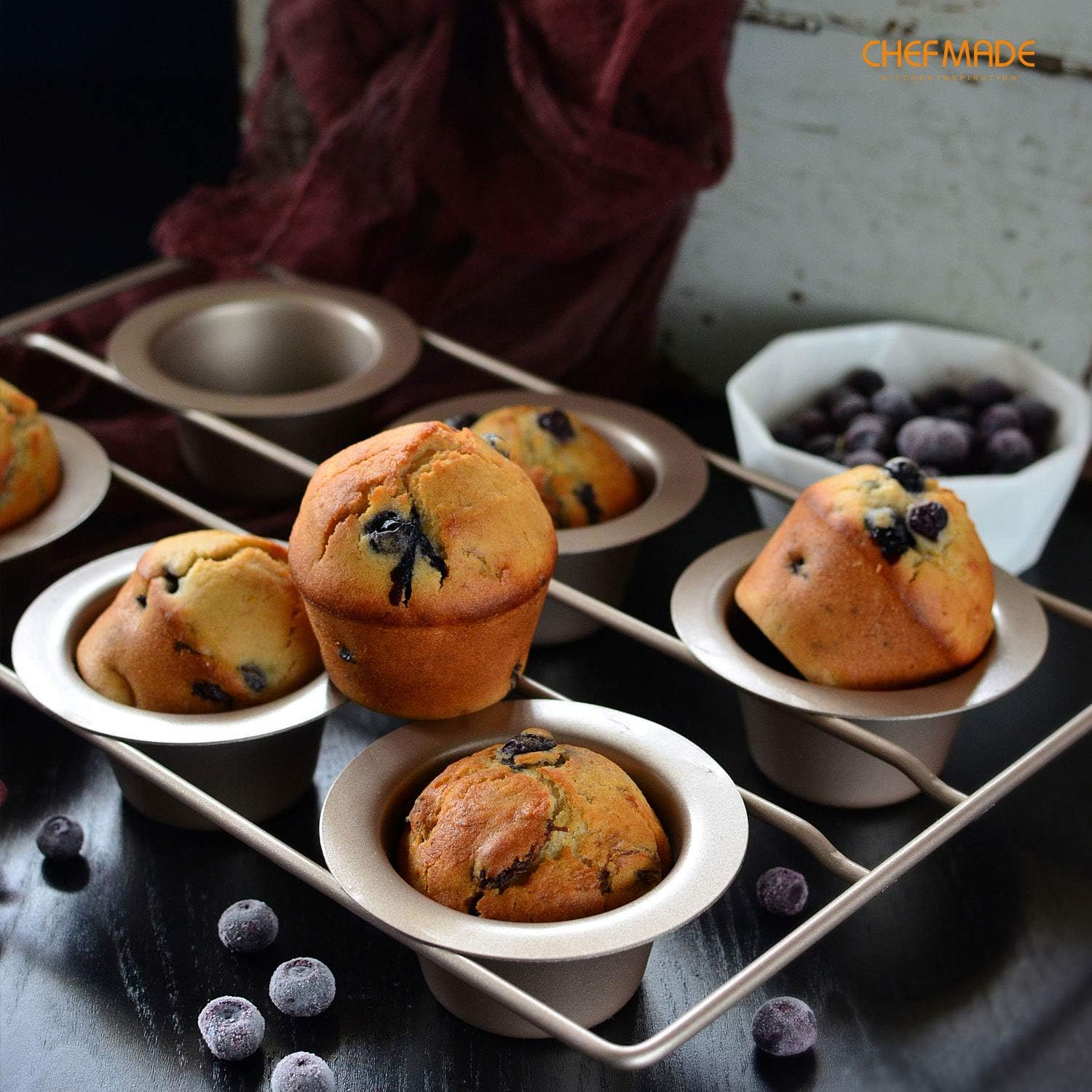 CHEFMADE Popover Cake Pan, 6-Cavity Non-Stick Yorkshire Muffin Cupcake Pan Bakeware for Oven Baking (Champagne Gold) image number 1