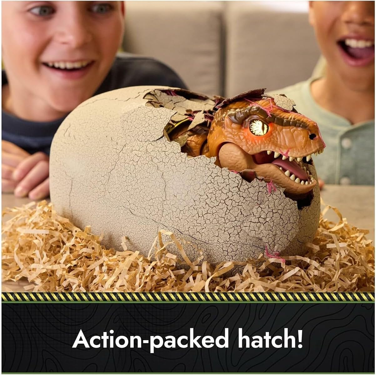 Jurassic World Primal Hatch Interactive Toy Dinosaur & Egg, Hatch & Train Your Own Baby Dino with 100+ Sounds & Reactions, Kids Toys for Boys & Girls Aged 5 & Up image number 3