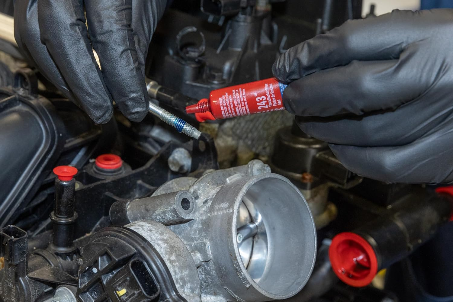 Loctite 243 Medium Strength Threadlocker 6 Ml, Blue image number 2